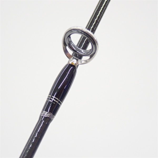 １７サーフトライブＳＴＨＳ－１０６２Ｍ